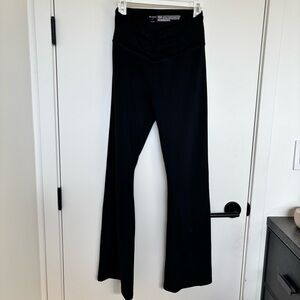 Victoria’s Secret Medium Black Flare Leggings